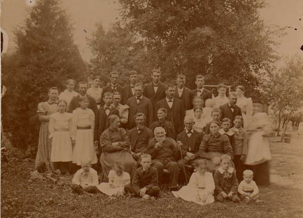 Heinrich David Bruns & Family.jpg